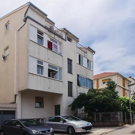 With Sea View Vii スプリト