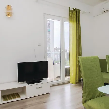 With Sea View Vii Apartamento *