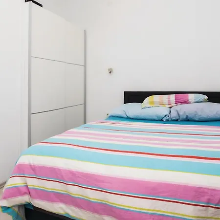 With Sea View Vii Apartament *